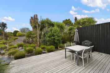 58E Herbert Road, Queenwood