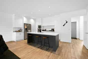 58E Herbert Road, Queenwood