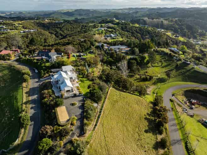 170 Kaimata Road, Bay View