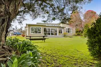 216 Durham Road Lower, Inglewood
