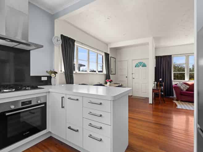 407 Awatea Street, Akina