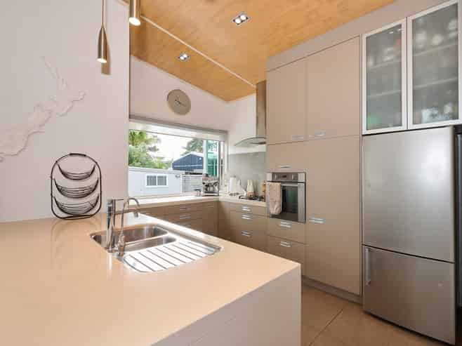 156 Sands Crescent, Matarangi