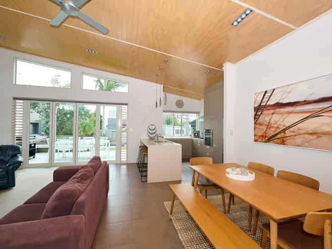 156 Sands Crescent, Matarangi