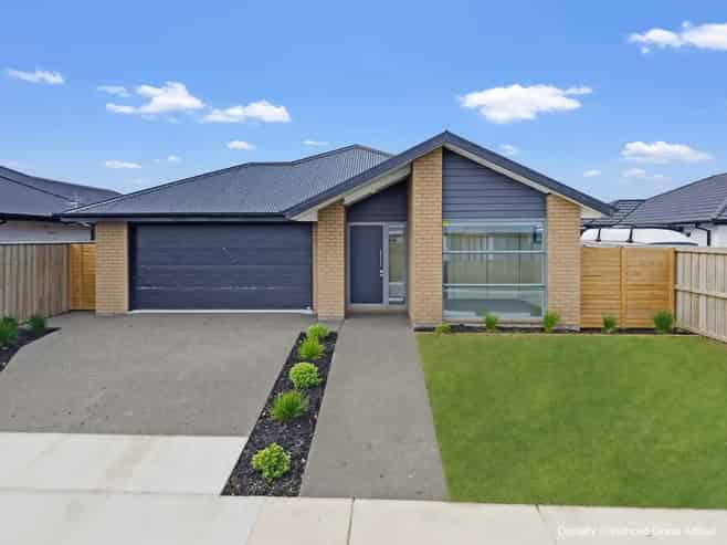 67 Mehrtens Crescent, Ravenswood