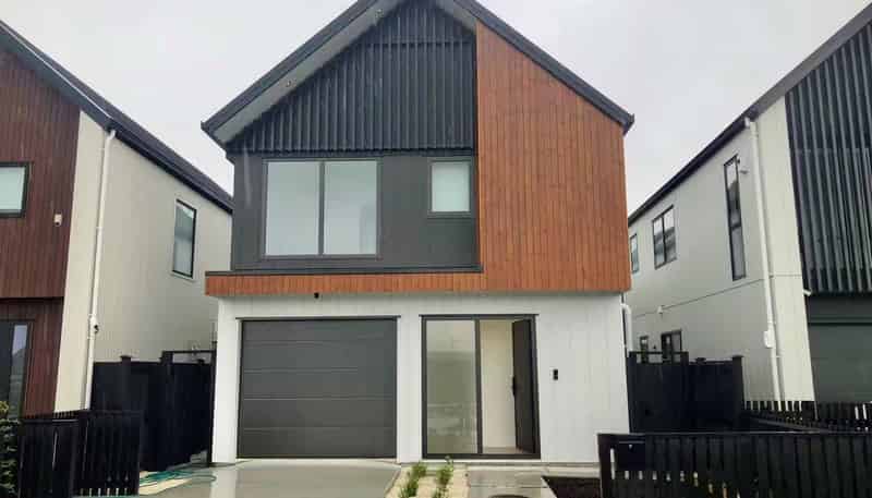 7  Shropshire Street, Karaka