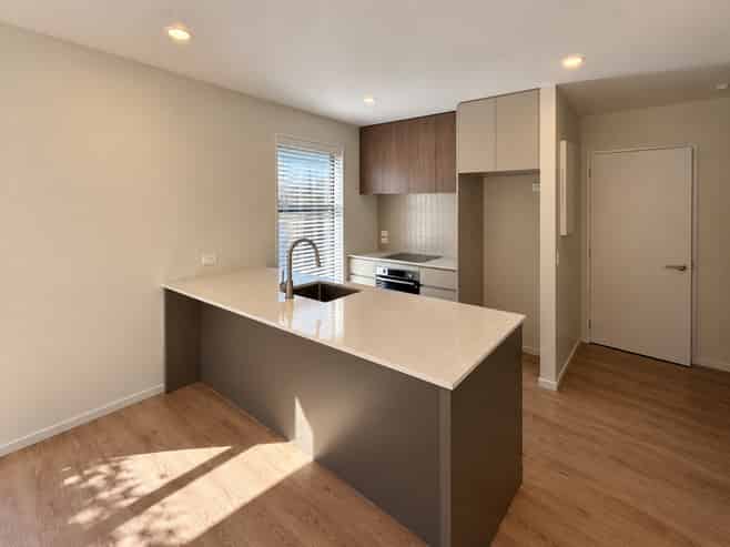 1/739 Gloucester Street, Avonside