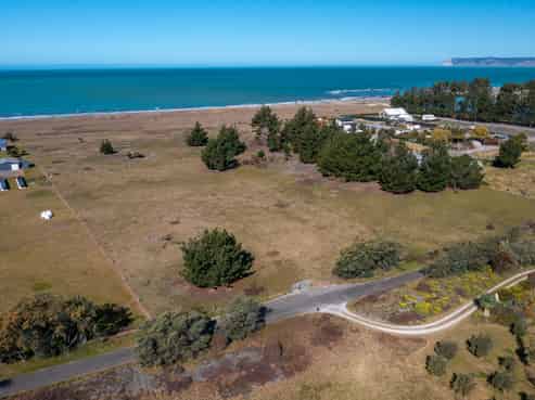 Lot 8 Bay End, Rarangi