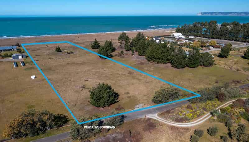 Lot 8 Bay End, Rarangi