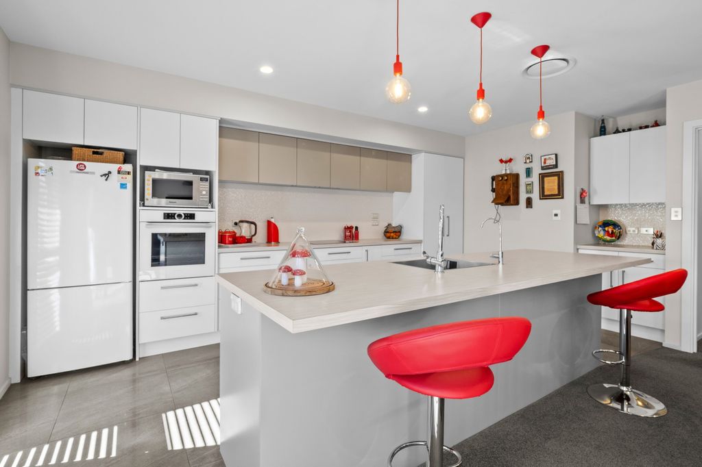 Convenient and effortless living 3