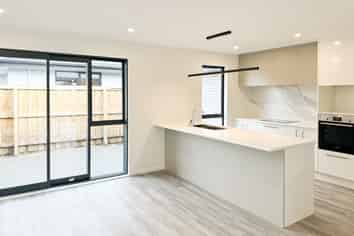 42 Mehrtens Crescent, Woodend