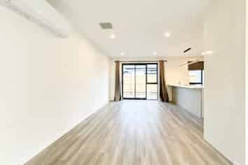 42 Mehrtens Crescent, Woodend