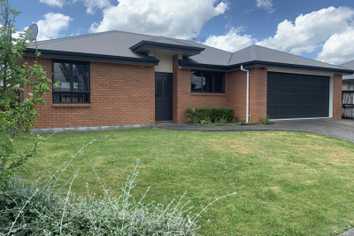 27 Mickelson Avenue, Rototuna