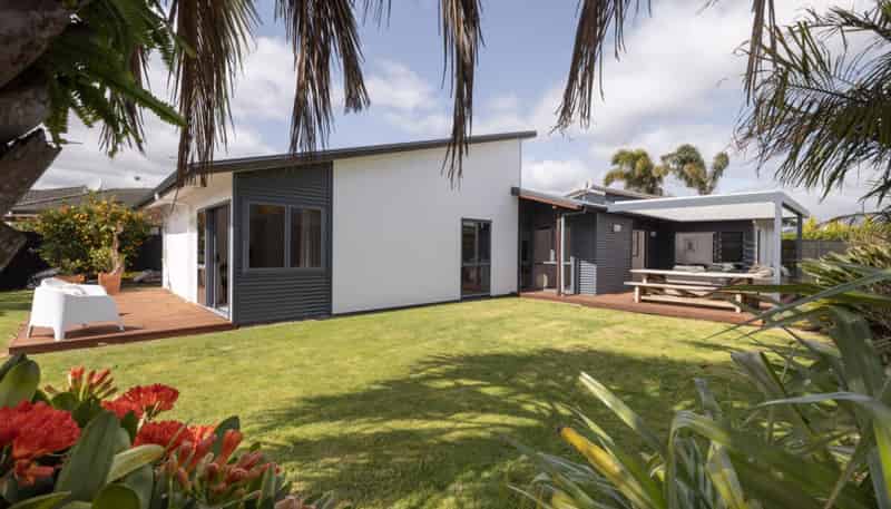 12 Hinemarama Close, Papamoa