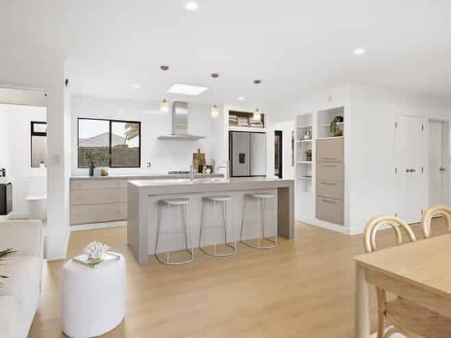 12 Hinemarama Close, Papamoa