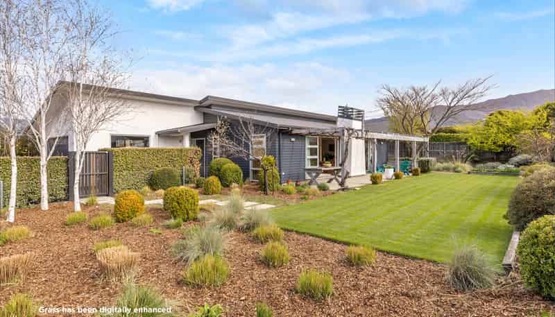19 Tyndall Street, Wanaka