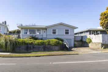 43 Belair Avenue, Blagdon