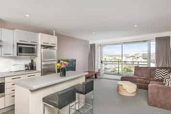 84C Michael Jones Drive, Flat Bush