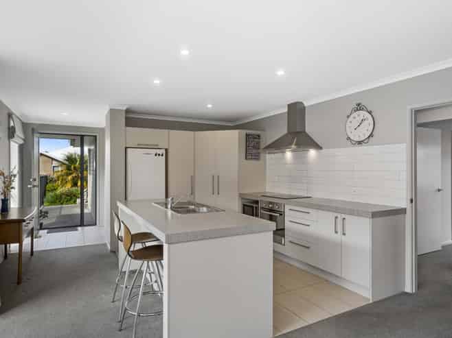 2 Vista Close, Omokoroa