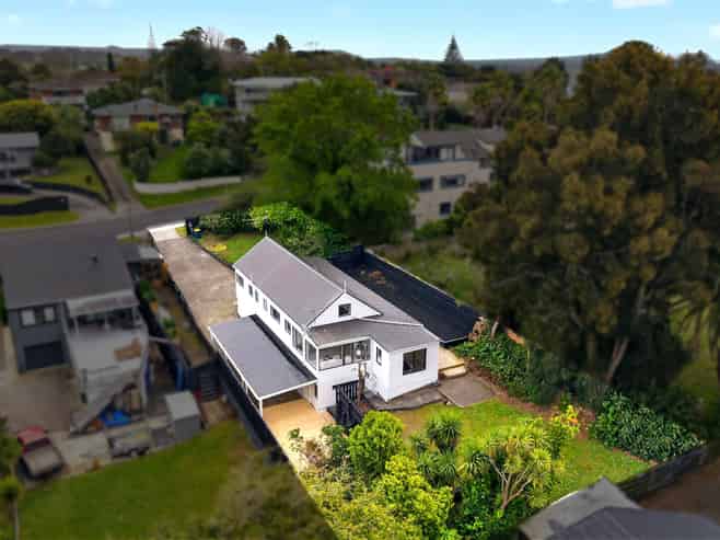 4 Cyclarama Crescent, MASSEY