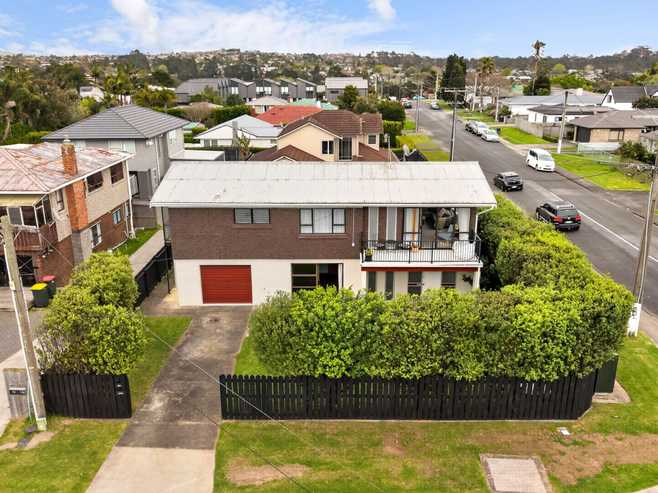720 Te Atatu Road, TE ATATU PENINSULA
