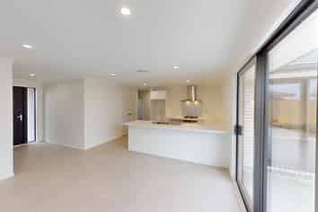 21 Kōwhiti Drive, Castlecliff