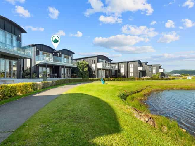 37/101 Harbour Drive, Matarangi