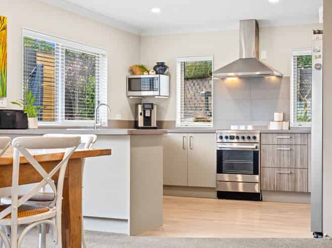 30 Millennium Hill, Paraparaumu