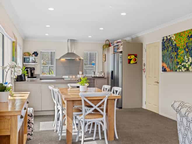 30 Millennium Hill, Paraparaumu