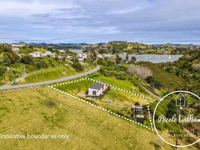1122D Whakapirau Road, Whakapirau