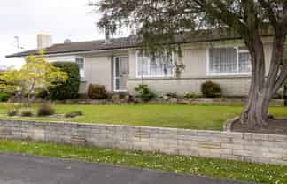 14 Liverpool Crescent, Tamatea