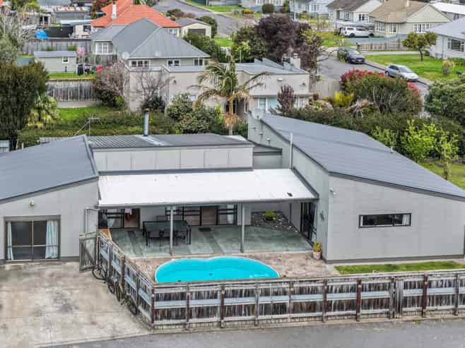 1013 Lane Street, Mahora
