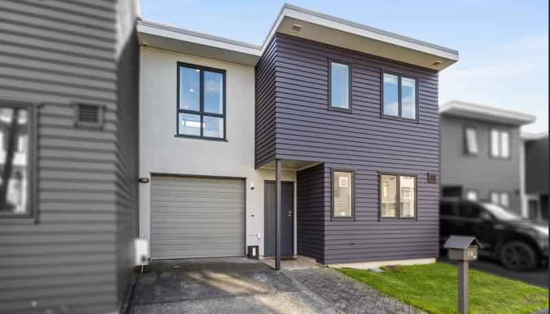 16 Saintly Lane, Avondale