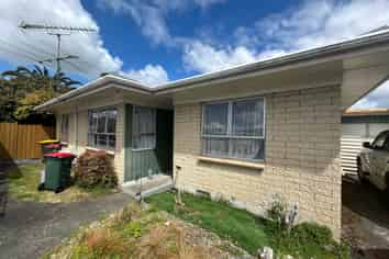 2/4 Gaylands Place, Opaheke
