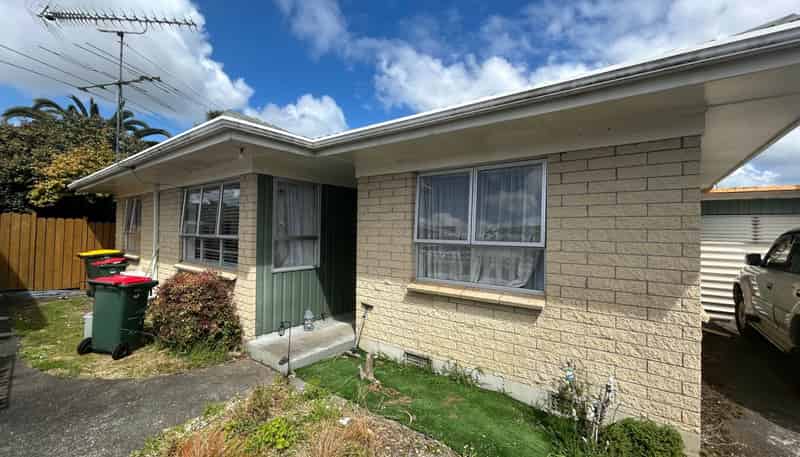 2/4 Gaylands Place, Opaheke