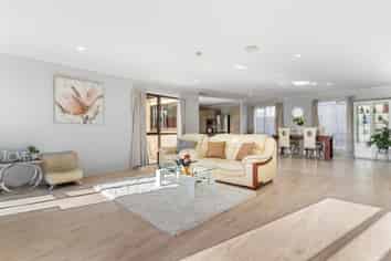 4 Shingleton Lane, Flat Bush