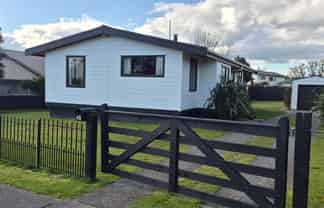 48 Grace Crescent, Waipahihi