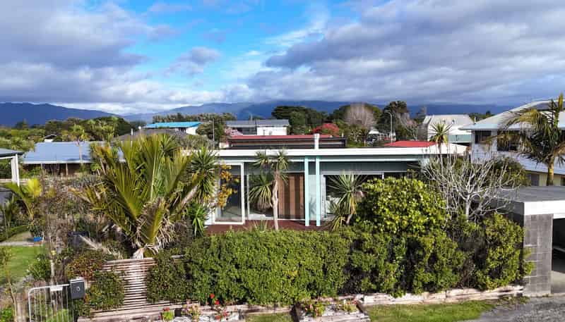 15 Cook Street, Carters Beach