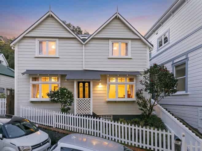2 Ascot Street, Thorndon