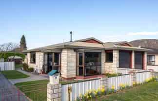 9 Bantry Street, Alexandra
