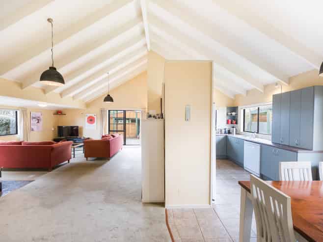 5 Hennessy Street East, Foxton Beach
