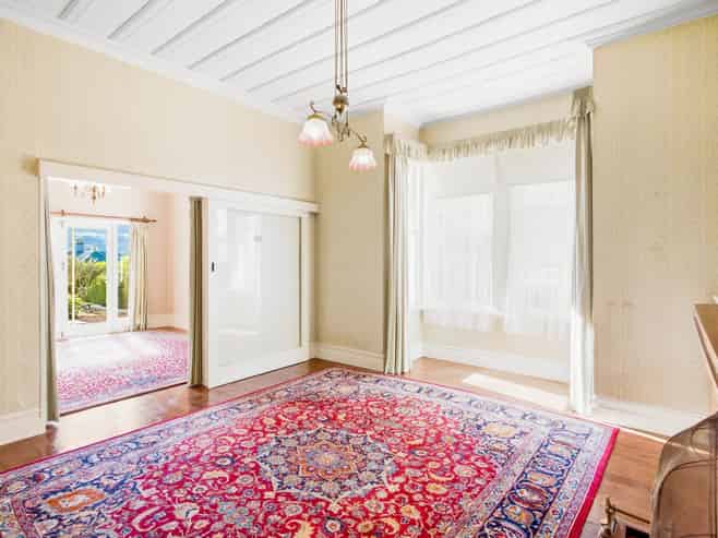 159 Highgate, Roslyn