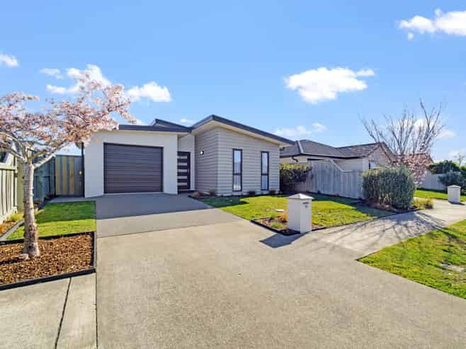 35 Pakohe Street, Pegasus