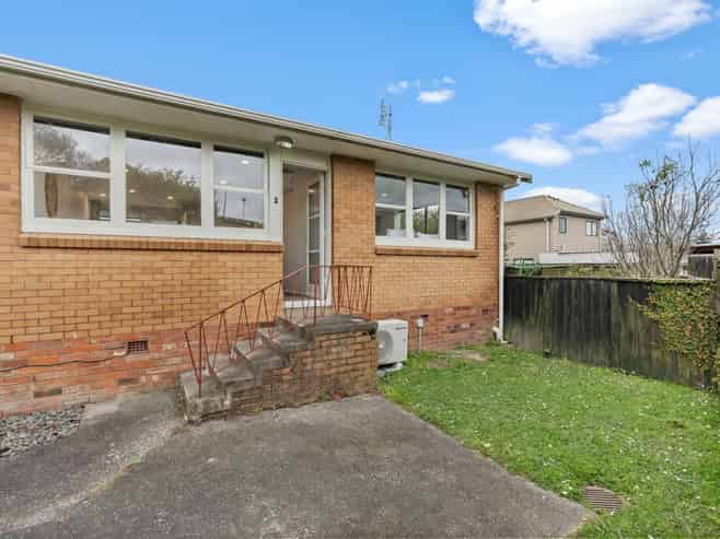 2/102 McLeod Road, Te Atatu South