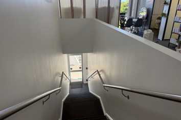 Smart, light-filled workspace with 4 car parks