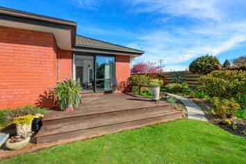 154 North Belt, Lincoln