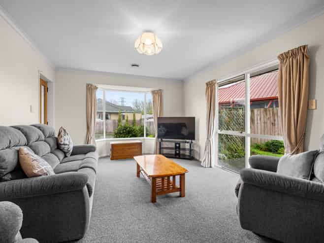 2/9 Showgate Avenue, Sockburn