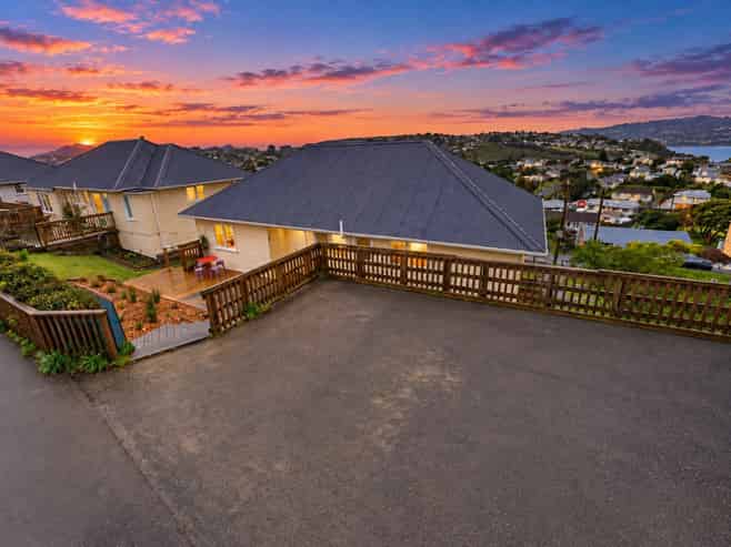 8 Piko Street, Titahi Bay