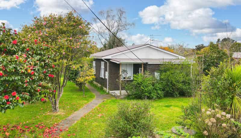 40 Kawaha Point Road, Fairy Springs