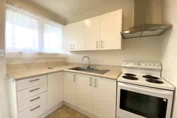 3/33 Shakespeare Road, Milford
