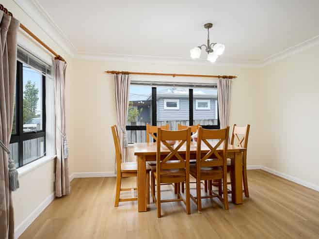 10 Nile Road, Kelston